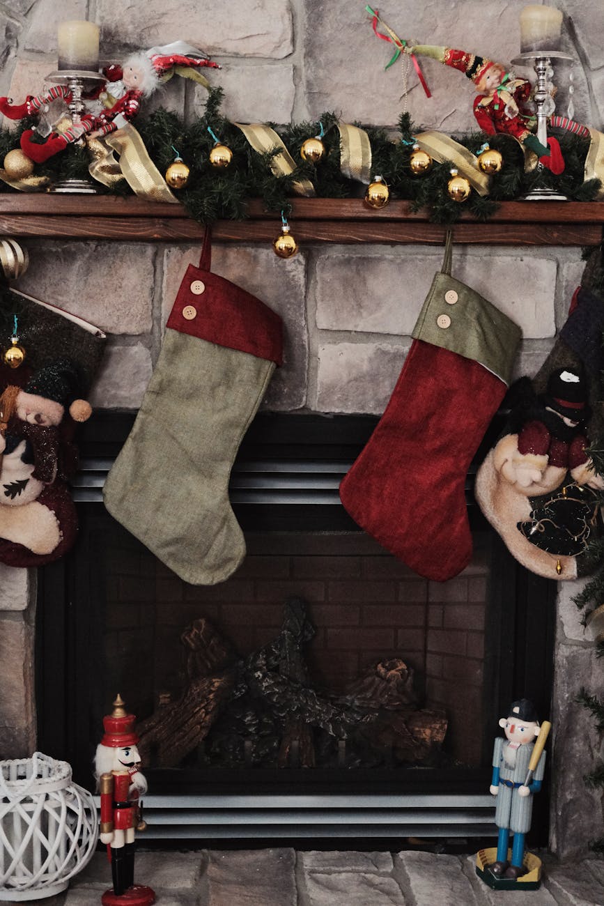 cozy christmas fireplace stocking decor